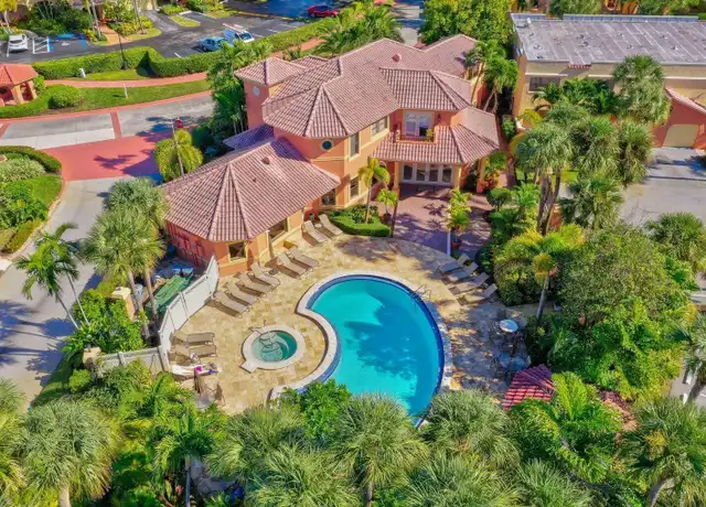 Property at 300 Uno Lago Dr #303, Juno Beach, FL, 33408, 1 bed, 1 bath, [object Object]