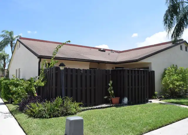 Property at 3703 Waterview Cir Unit 37C, Palm Springs, FL, 33461, 2 beds, 2 baths, [object Object]
