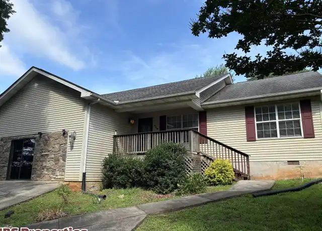 Property at 119 N Clover Hill Ridge Rd, Maryville, TN, 37801, 3 beds, 2 baths, [object Object]