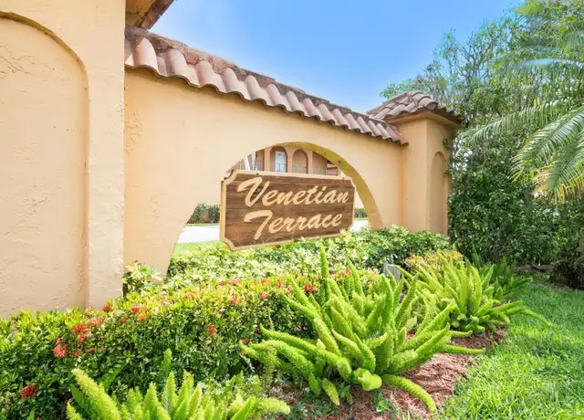 Property at 2161 W Woolbright Rd Unit M204, Boynton Beach, FL, 33426, 2 beds, 2 baths, [object Object]