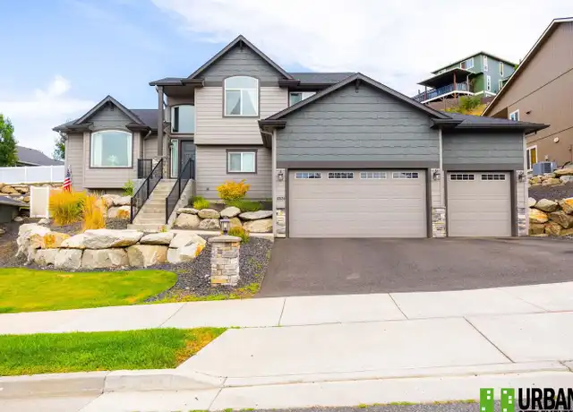 Property at 13524 N Mayfair Ln, Spokane, WA, 99208, 3 beds, 2.5 baths, [object Object]