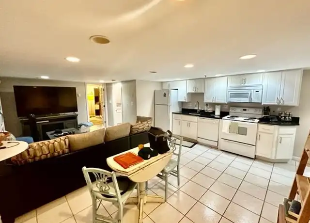 Property at 95 Prince St Unit 10, Boston, MA, 02113, 1 bed, 1 bath, [object Object]