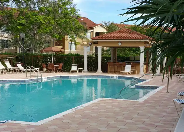 Property at 409 Villa Cir Unit 409, Boynton Beach, FL, 33435, 3 beds, 2 baths, [object Object]