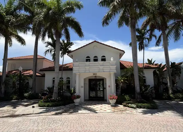 Property at 409 Villa Cir Unit 409, Boynton Beach, FL, 33435, 3 beds, 2 baths, [object Object]
