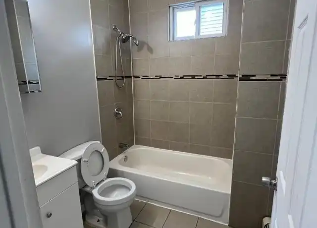Property at 196 Shephard Ave Unit 2, Newark, NJ, 07112, 3 beds, 1 bath, [object Object]