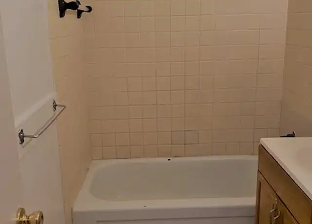 Property at 257 Furman St, Syracuse, NY, 13205, 2 beds, 1 bath, [object Object]