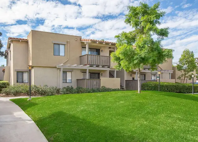 Photo of 375 S Randolph Ave, Brea, CA 92821