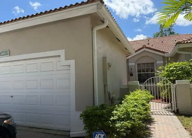 Property at 2801 E Aragon Blvd, Sunrise, FL, 33313, 2 beds, 2 baths, [object Object]