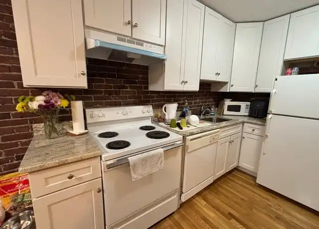 Property at 96 Tyler St Unit 3F, Boston, MA, 02111, 2 beds, 1 bath, [object Object]