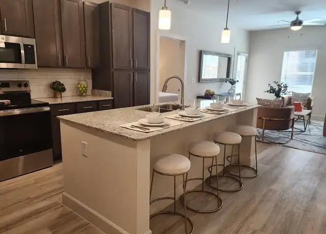 Property at Malloy Bridge - 108 US HWY, Seagoville, TX, 75159, 1-3 bed, 1-2.5 bath, [object Object]