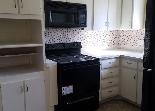 Property at 10483 Lincoln Ct, Northglenn, CO, 80233, 3 beds, 3 baths, [object Object]