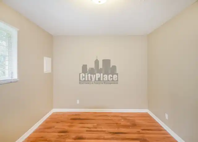 Property at 1215 Taylor Dr E, Indianapolis, IN, 46219, 2 beds, 1 bath, [object Object]