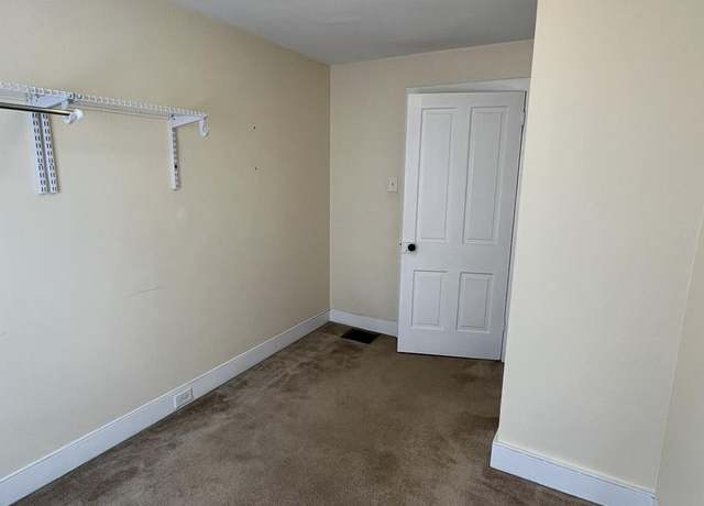 Photo of 308 W Boscawen St, Winchester, VA 22601