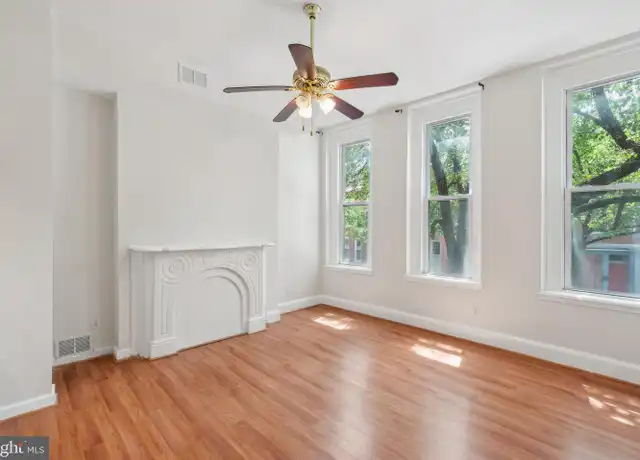 Property at 822 W Lombard St Unit 200, Baltimore, MD, 21201, 1 bed, 1 bath, [object Object]