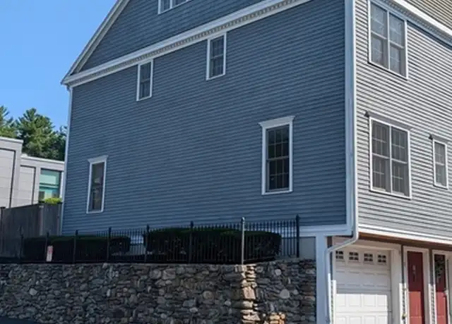 Property at 894 Main St #1, Wakefield, MA, 01880, 3 beds, 2.5 baths, [object Object]