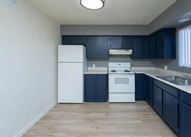 Property at 2529 W Campbell Ave Unit 02, Phoenix, AZ, 85017, 2 beds, 1 bath, [object Object]