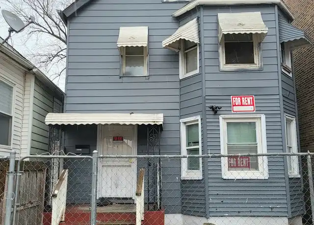 Property at 8031 S Burnham Ave #2, Chicago, IL, 60617, 2 beds, 1 bath, [object Object]