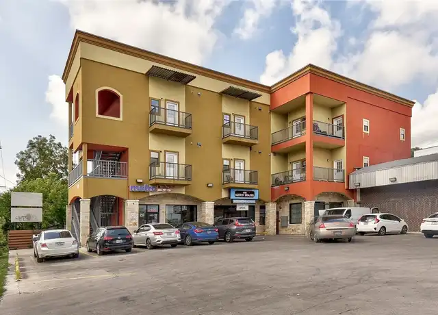 Property at 420 N Pleasant Valley Rd Unit 304, Austin, TX, 78702, 1 bed, 1 bath, [object Object]