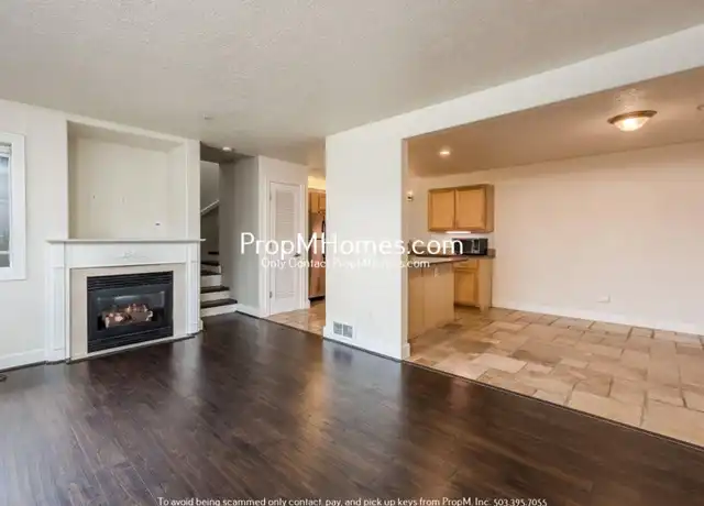 Property at 7442 S Virginia Ave Unit C, Portland, OR, 97219, 2 beds, 2 baths, [object Object]