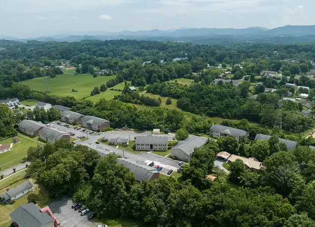 Property at Swadley Park - 512 Swadley Rd, Johnson City, TN, 37601, 2-4 beds, 2 baths, [object Object]