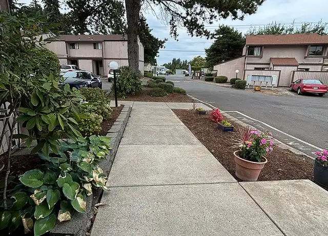 Property at Rolling Hills Townhouses - 200 Boone Rd SE, Salem, OR, 97306, 2-3 beds, 1.5 baths, [object Object]