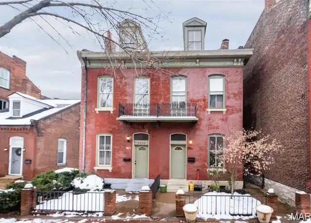 Property at 2350 S 10th St, Saint Louis, MO, 63104, 3 beds, 2.5 baths, [object Object]