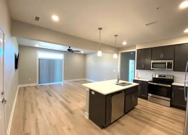 Property at 4401 Faurot Dr Unit (27), Columbia, MO, 65203, 1 bed, 1 bath, [object Object]