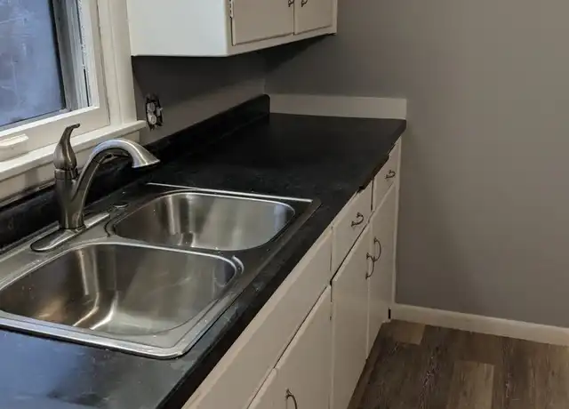 Property at 3734 W Miller Ln, Milwaukee, WI, 53208, 2 beds, 1 bath, [object Object]