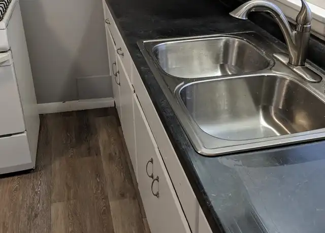 Property at 3734 W Miller Ln, Milwaukee, WI, 53208, 2 beds, 1 bath, [object Object]