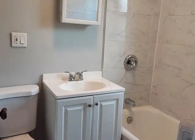 Property at 5740 S Stony Island Ave, Chicago, IL, 60637, 1 bed, 1 bath, [object Object]