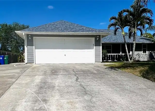 Property at 937 Blossom Dr, Sebastian, FL, 32958, 3 beds, 2 baths, [object Object]