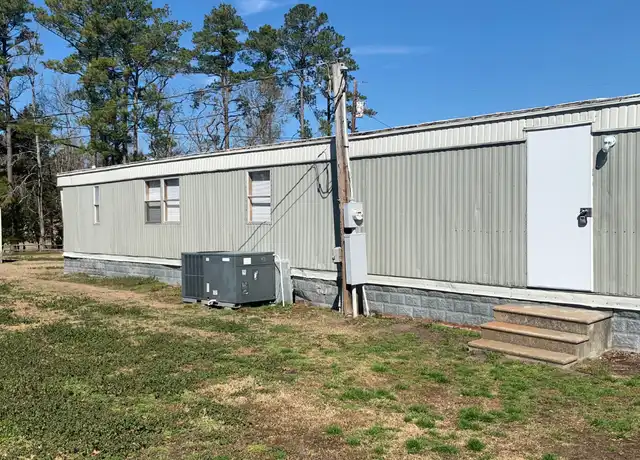 Property at 905 Bernard Ln, Jacksonville, NC, 28540, 3 beds, 2 baths, [object Object]