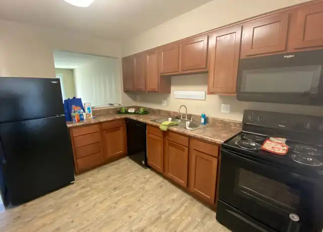 Property at 556 N 88th Plz Unit 766, Omaha, NE, 68114, 2 beds, 1.5 baths, [object Object]