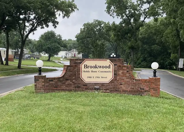 Property at Brookwood - 1908 E 19th St, Lawrence, KS, 66046, 2-3 beds, 2 baths, [object Object]