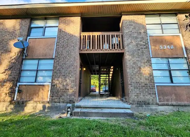 Property at 5340 La Roche Ave Unit 2, Savannah, GA, 31404, 2 beds, 1 bath, [object Object]