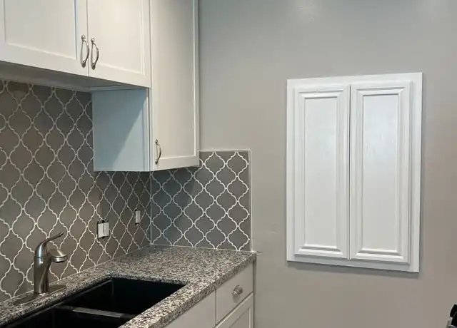 Property at 3686 Third Ave Unit 2, San Diego, CA, 92103, 2 beds, 1 bath, [object Object]