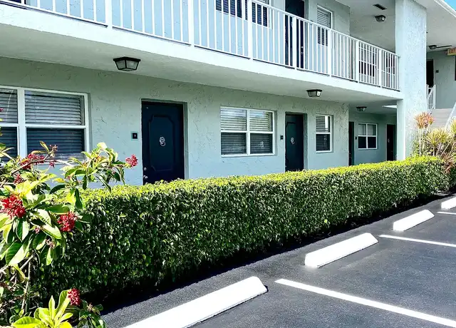 Property at Sabal Palms Apartment Homes - 665 Glouchester St, Boca Raton, FL, 33487, 1 bed, 1 bath, [object Object]