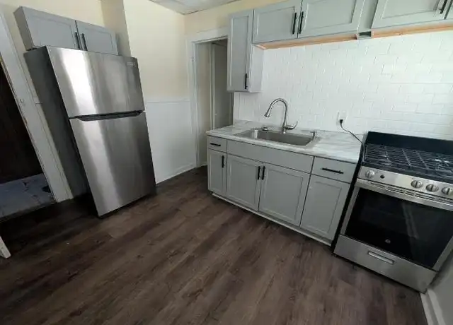 Property at 2453 Overlook Rd, Cleveland, OH, 44106, 2 beds, 1 bath, [object Object]