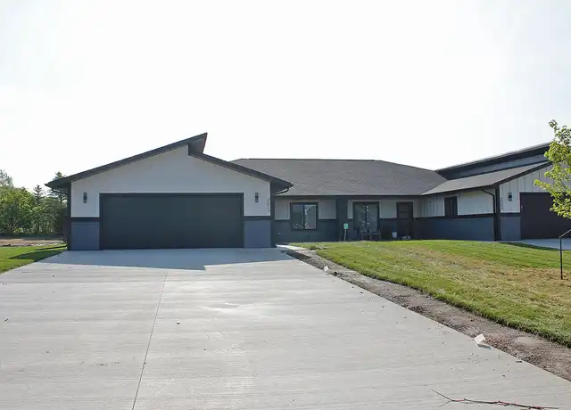 Property at Lucerne Avenue - 2021 Lucerne Ave, Brookings, SD, 57006, 3 beds, 2 baths, [object Object]