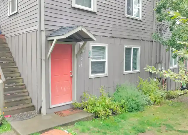 Property at 1844 SW Evans St Unit 8012 LWR, Portland, OR, 97219, 2 beds, 1 bath, [object Object]
