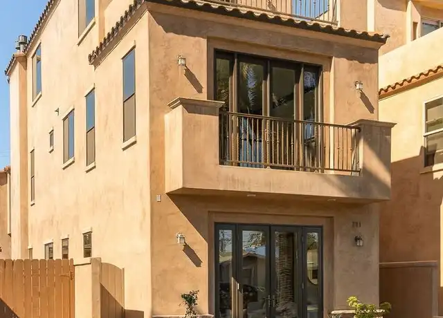 Property at 221 12th St, Huntington Beach, CA, 92648, 3 beds, 3.5 baths, [object Object]