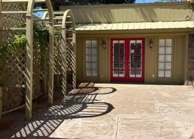 Property at 525 Wellesley Rd, El Paso, TX, 79902, 1 bed, 1 bath, [object Object]