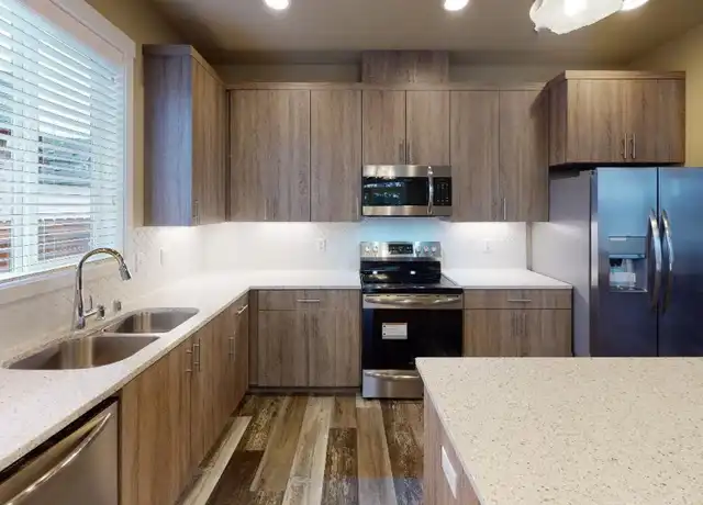 Property at 10201 NE 106th Cir, Vancouver, WA, 98662, 3 beds, 2.5 baths, [object Object]