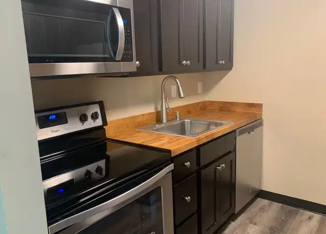 Property at 600 Northwood Ct Unit 103, Wheeling, WV, 26003, 1 bed, 1 bath, [object Object]