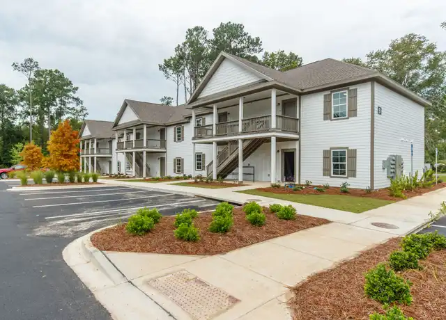 Property at 1023 W Gordon St Unit B4, Valdosta, GA, 31601, 2 beds, 2 baths, [object Object]