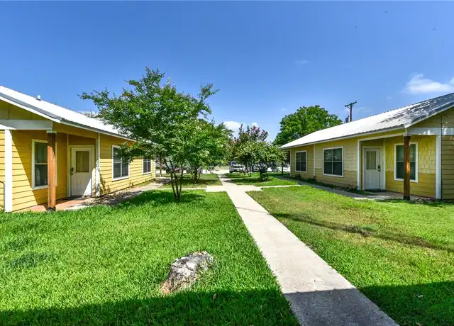 Property at 259 7th St, Somerville, TX, 77879, 2 beds, 1 bath, [object Object]
