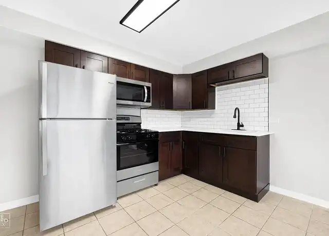 Property at 6921 S Cornell Ave, Chicago, IL, 60649, 1 bed, 1 bath, Contact for Price
