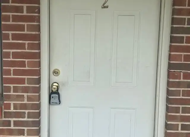 Property at 407 Fourth St Unit 2, Kingston, TN, 37763, 1 bed, 1 bath, [object Object]