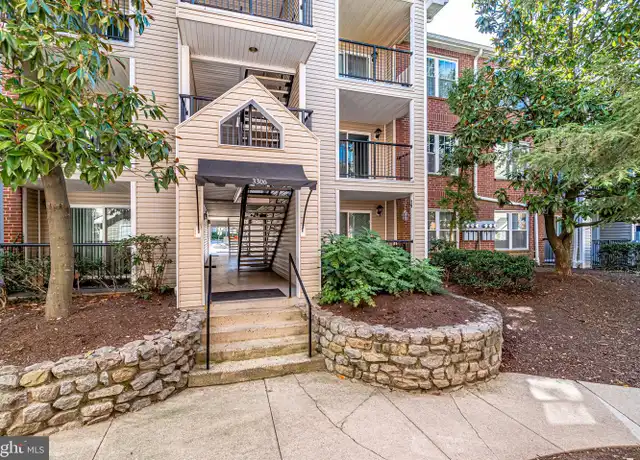 Property at 3306 Wyndham Cir #129, Alexandria, VA, 22302, 1 bed, 1 bath, [object Object]