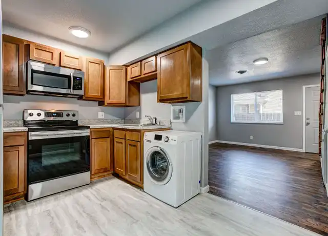 Property at 526 S Howes St Unit 1, Fort Collins, CO, 80521, 2 beds, 1 bath, [object Object]